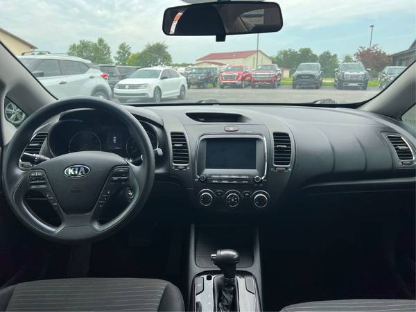 2018 Kia Forte LX - Try... - $258 (Mnth Pmt - FINANCING FOR EVERONE!)