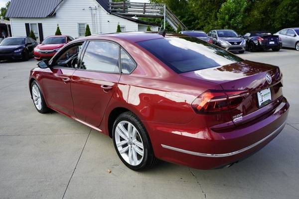 2012 Volkswagen Jetta Sedan SE PZEV - $10,999