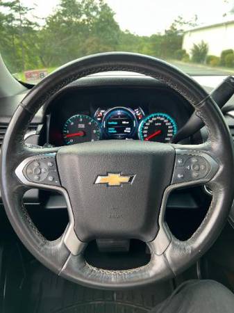 2017 Chevrolet Suburban SPORT UTILITY 4-DR - $25,993 (_Chevrolet_ _Suburban_ _SUV_)