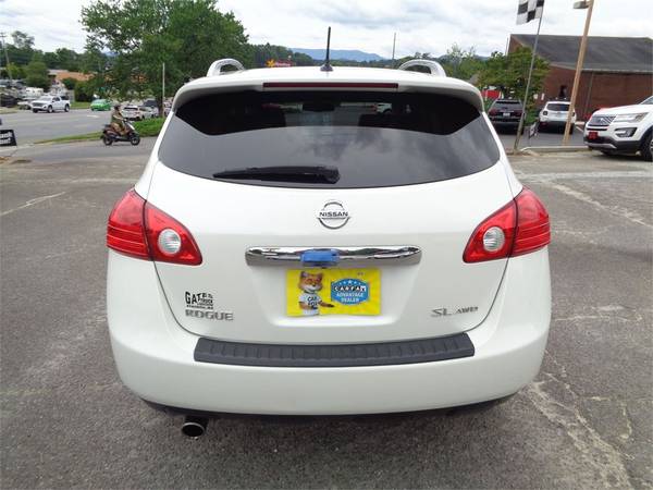 2012 Nissan Rogue SL AWD LOADED *White* - $11,995 (Franklin, North Carolina)