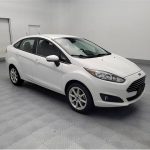 2019 Ford Fiesta SE - sedan (Ford Fiesta White)