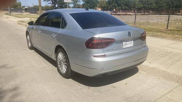 2017 Volkswagen Passat - Financing Available! - $8800.00