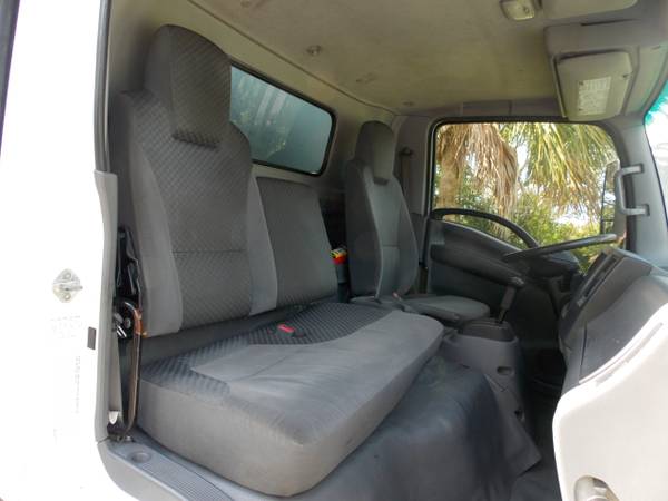 2014 Isuzu NPR HD DSL REG AT 109 WB WHITE CAB IBT PWL - $25,790 (Vero beach)