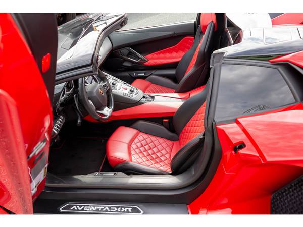 Lamborghini Aventador LP-700 4 - $499,888 (toronto)