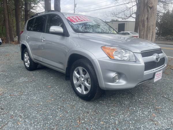 2012 Toyota Rav-4 Limited - $12,895 (Norfolk/Walpole)