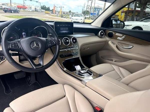 2019 Mercedes-Benz GLC-Class GLC 300 - EVERYBODY RIDES!!! - $24,990 (+ Wholesale Auto Group)