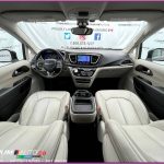 2017 Chrysler Pacifica Touring-L+GPS-Blind Spot-Power DoorsGate-T - $30,990