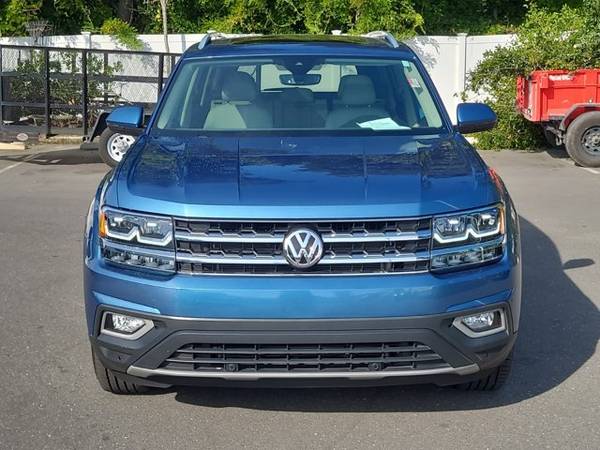 2019 Volkswagen Atlas 3.6L V6 SEL w/ Panoramic Sunroof & 3rd Row (Volkswagen Atlas SUV)