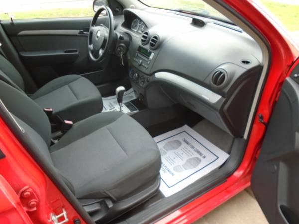 2011 Chevrolet Aveo LT 4-Door *LOW MILES! *NEW TIRES! *4 CYLINDER! - $8,995 (Specialty Autoplex, Arlington)
