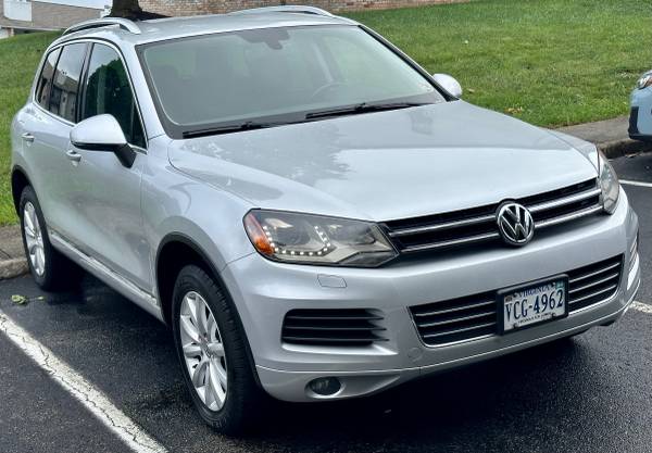 2012 VW Touareg TDI - $11,999 (Roanoke)