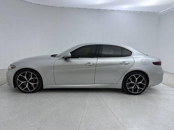 2019 Alfa Romeo Giulia Base - $19,791 (+ IGotCars Pensacola)