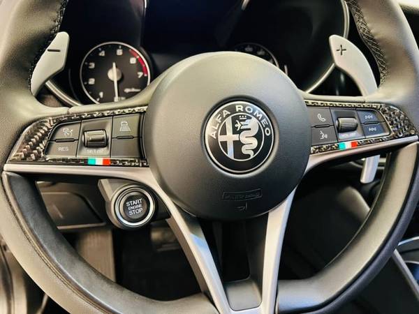 2019 Alfa Romeo Giulia Ti Sport Carbon AWD - $27,995 (|  $500 DOWN !  |)