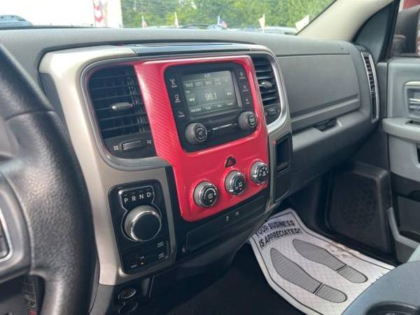 2017 RAM 1500 SLT Quad Cab 4WD - $22,955 (569 New Circle Rd, Lexington, KY)