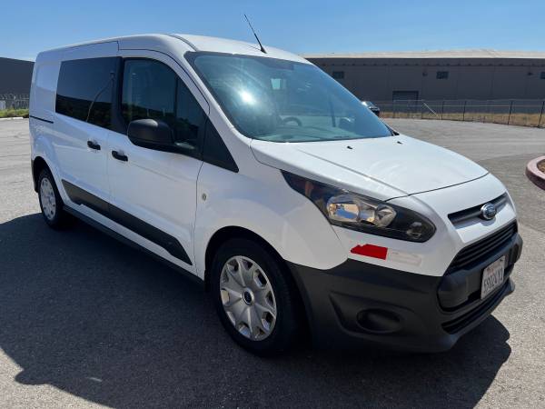 2017 FORD TRANSIT CONNECT XLT Ready for lock smit Low miles  ?1 OWNER - $14,999 (Clean Car Fax)