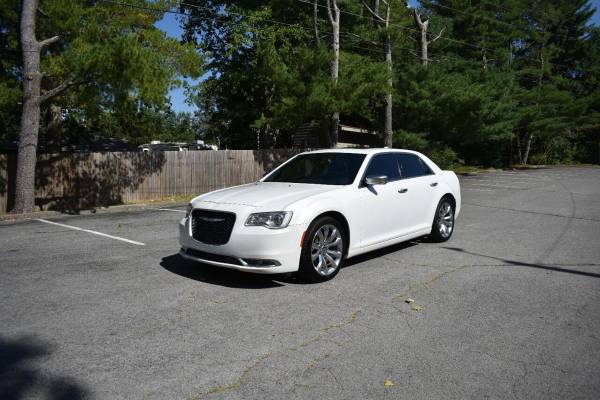 2015 Chrysler 300 C Platinum 4dr Sedan - $16,990 (+ Alpha Motors TN)