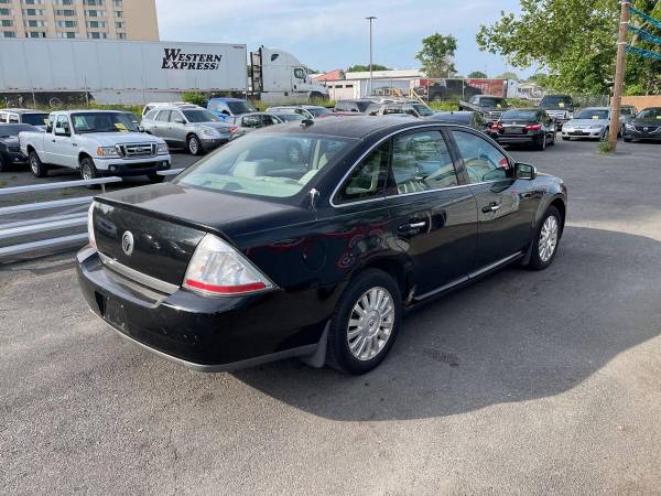 2008 Mercury Sable FWD - $2,900 (+ Auto Bid Center)