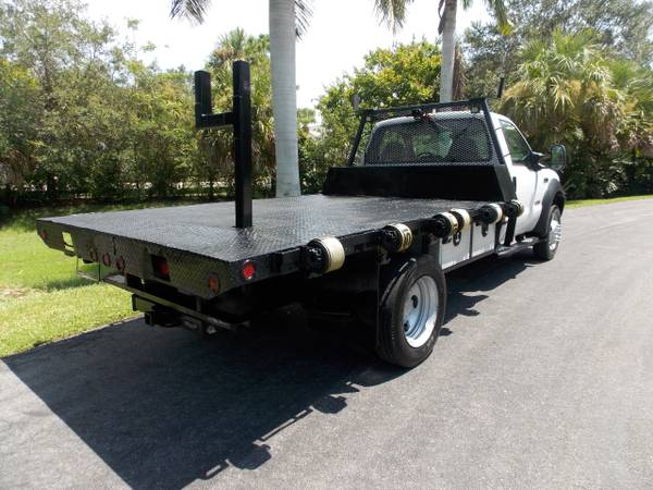 2006 Ford Super Duty F-450 DRW Reg Cab 141 WB 60 CA XL - $15,990 (Vero beach)