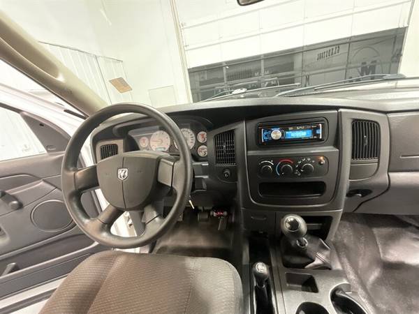 2004 Dodge Ram 2500 4x4 4WD Quad Cab  / 5.9L DIESEL / 6-SPEED / 115K M - $35,990 (M&M Investment Cars - Gladstone)