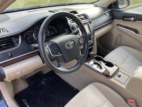 2012 Toyota Camry XLE - $11,900 (Lexington, Kentucky)