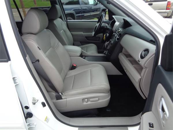 2013 Honda Pilot EX-L with Navigation 4WD LOADED *White* - $12,995 (Franklin, North Carolina)