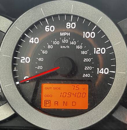 2007 Toyota RAV4 LTD Low Miles! - $9,000 (Olympia)