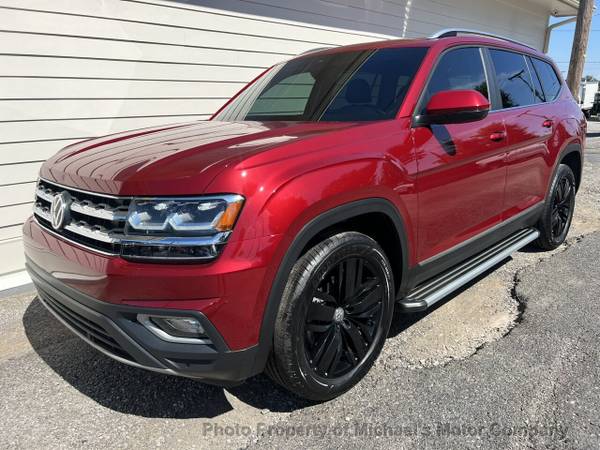 2018 *Volkswagen* *Atlas* *3.6L V6 SEL FWD* (Michael's Motor Company)