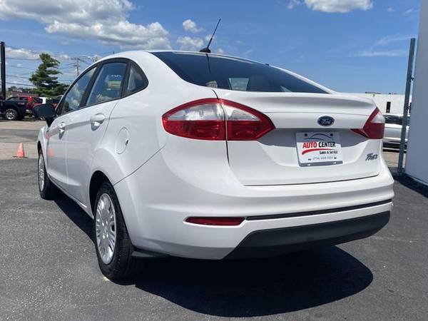 2017 Ford Fiesta - Financing Available! - $11,199