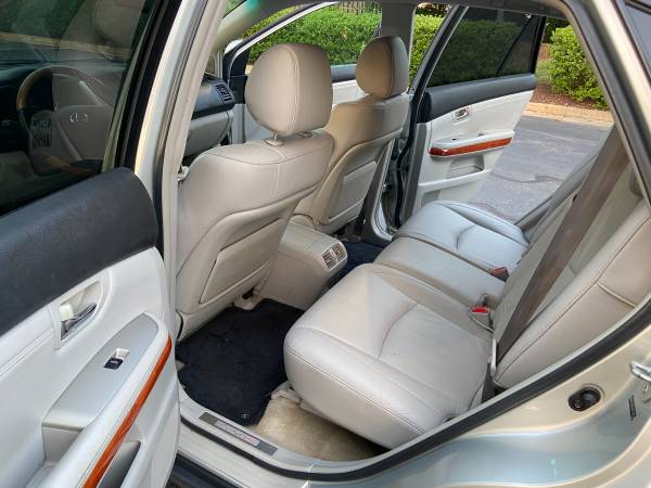 2007 Lexus RX350 (AWD) Loaded, Extra Clean, Runs Excellent - $6,800 (Sterling, VA)