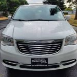 2015 Chrysler Town and Country Touring-L - $14,881