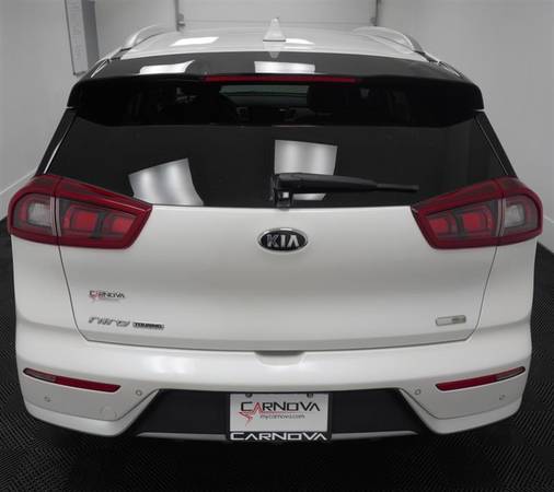 2017 KIA NIRO Touring Launch Edition 6 Months Warranty / Nation Wide Delivery - $15,495 (+ CarNova)