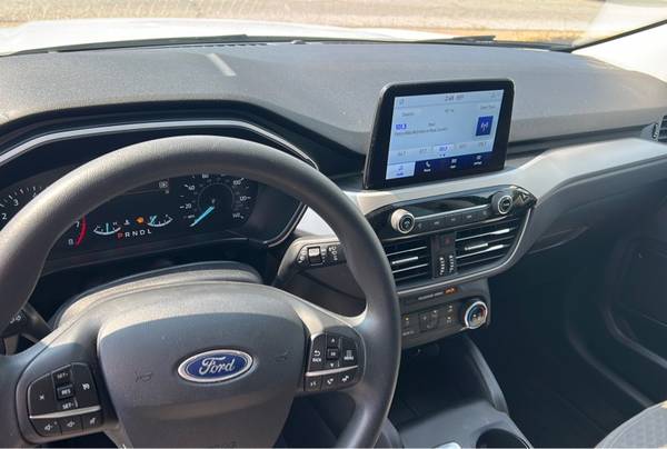 2021 Ford Escape SE FWD - $18,888 (branson)