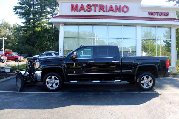 2015 GMC Sierra 2500HD available WiFi SLT LOADED ONLY 97K MILES FISHER STAINLESS - $39,944 (+ MASTRIANOS DIESELLAND)