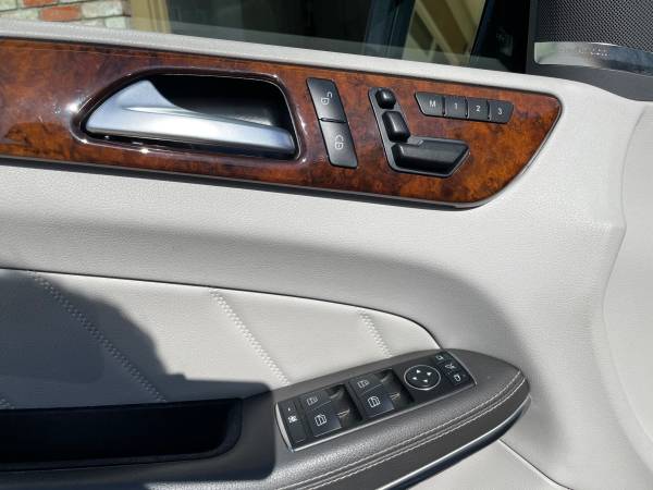 2013 Mercedes GL 450 (GL450), incl Apple CarPlay and Distronic Plus - $16,000 (san mateo)