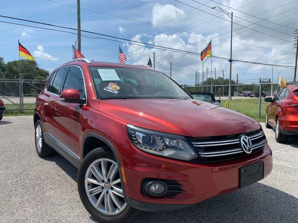 2016 VOLKSWAGEN TIGUAN SE 4DR SUV . - $11,999 (DAS AUTOHAUS IN CLEARWATER)