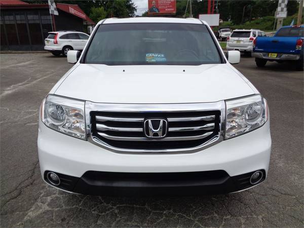 2013 Honda Pilot EX-L with Navigation 4WD LOADED *White* - $12,995 (Franklin, North Carolina)