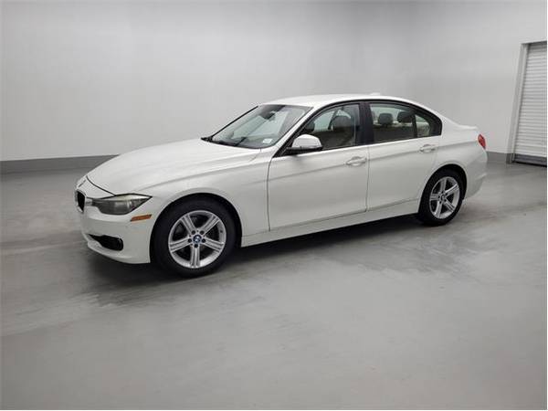 2015 BMW 328i  - sedan (BMW 328i White)