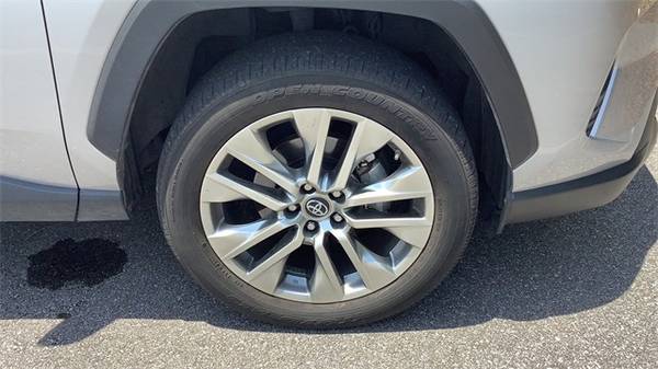 2019 Toyota RAV4 FWD 4D Sport Utility / SUV Limited (call 205-974-0467)