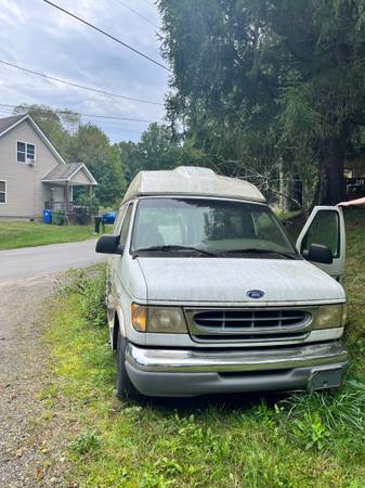 1997 Ford Econoline Camper Van - $950 (ASHEVILLE)