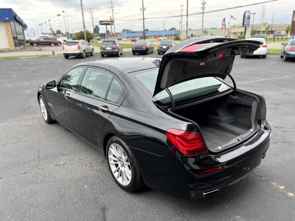 2014 BMW 7-Series 750Li - $19,395 (+ Modus Auto Group LLC)