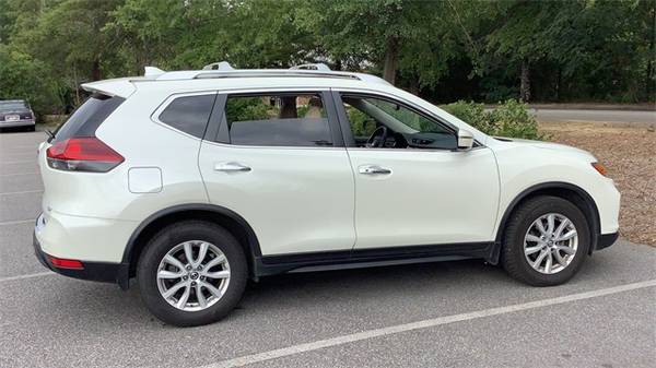 2019 Nissan Rogue FWD 4D Sport Utility / SUV SV (call 205-793-9943)