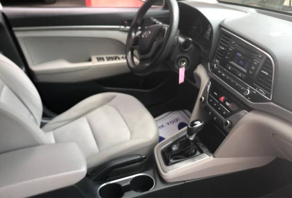 2017 Hyundai Elantra SE 2.0L Auto (Alabama) *Ltd Avail* - $8,650 (New Orleans, LA)