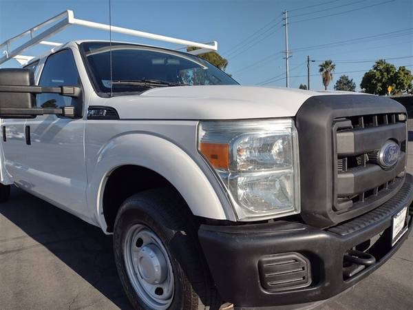 2012 Ford F350 Utility,6.2L Crew Cab, Tow Package, Ladder Racks! - $19,999