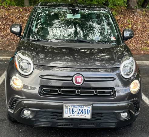 2020 Fiat 500L SUV - $12,999 (Roanoke)