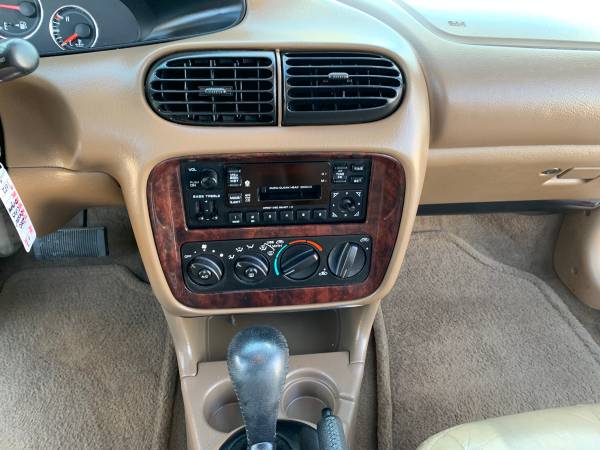 2000 Chrysler Cirrus LXI 105k miles (nice) - $5,650 (Charlotte)