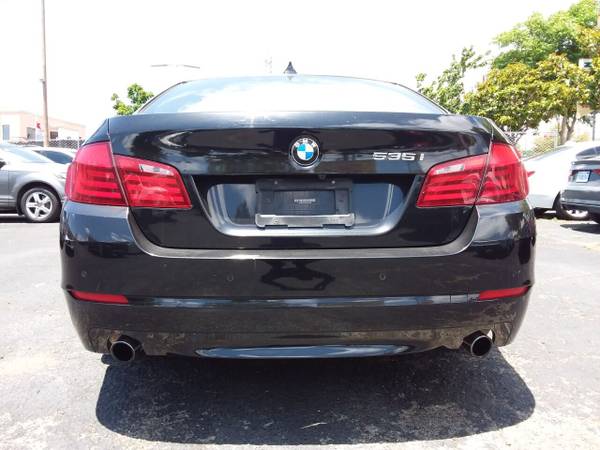 2012 BMW 5 Series 535i 4dr Sedan w/Sport Package - $10,995 (hayward / castro valley)
