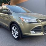 2013 FORD ESCAPE SE 4WD SUV 4DR/CLEAN CARFAX - $9,995