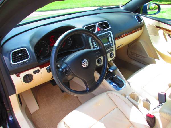 2007 Volkswagen EOS 2.0T - $8,300 (Detroit Area)
