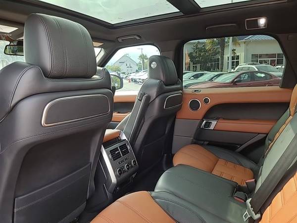 2016 Land Rover Range Rover Sport Autobiography (Land Rover Range Rover Sport SUV)