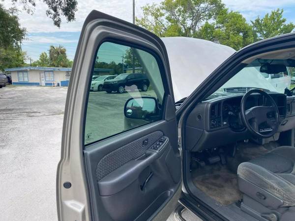 2003 Chevrolet Chevy Avalanche 1500 Sport Utility Pickup 4D 5 1/4 ft - $7,980 (+ Longwood Auto)