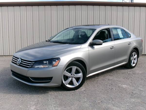 2013 Volkswagen Passat 2.5L SE AT - $4,900 (Wilmington)